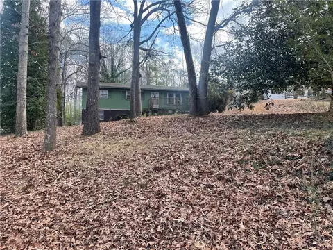 420 Lee Dr, Acworth, GA 30102