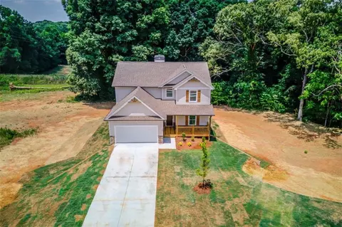 461 Webb Meadows Dr, Jefferson, GA 30549