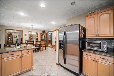 Kitchen - 131 Outback Rd, Jasper, GA 30143 photo 3 of 4
