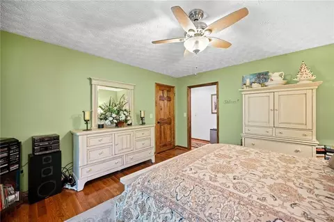 Bedroom - 131 Outback Rd, Jasper, GA 30143 photo 3 of 5