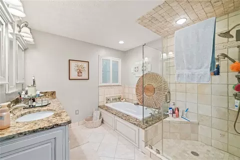 Bath - 131 Outback Rd, Jasper, GA 30143 photo 1 of 2