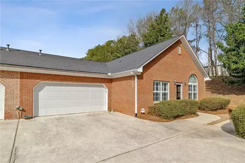 3306 Raes Creek Rd #16, Marietta, GA 30008