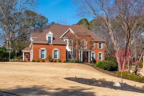 630 Treyburn Manor Dr, Milton, GA 30004
