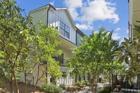 321 Dilbeck Cir NE, Atlanta, GA 30342