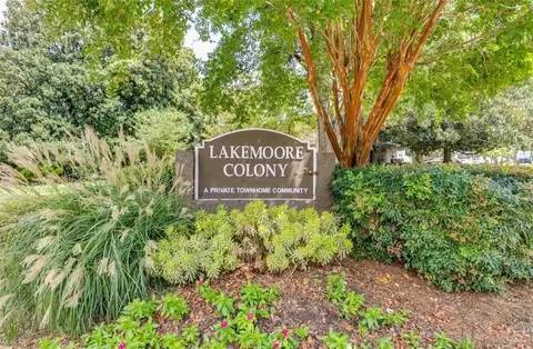 284 Lakemoore Dr NE #E, Atlanta, GA 30342