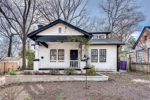 934 Hope Dr, Atlanta, GA 30310