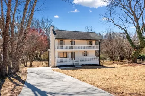 614 Warren Way, Winder, GA 30680