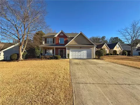 2585 Kirkstone Dr, Buford, GA 30519