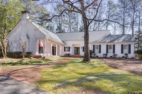 643 Longstreet Dr, Marietta, GA 30064