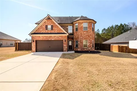 Exterior - 260 Kyndal Dr, Hampton, GA 30228 photo 3 of 18