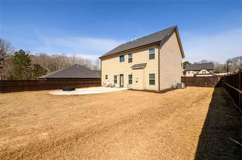 Exterior - 260 Kyndal Dr, Hampton, GA 30228 photo 13 of 18