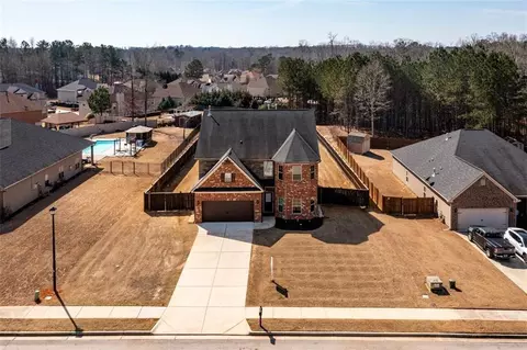 260 Kyndal Dr, Hampton, GA 30228