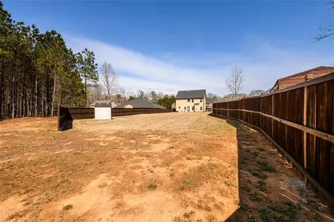 Exterior - 260 Kyndal Dr, Hampton, GA 30228 photo 15 of 18