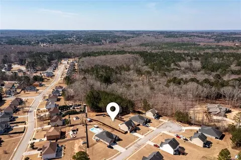 View/Area - 260 Kyndal Dr, Hampton, GA 30228 photo 10 of 13