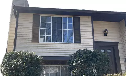4233 Village Square Ln, Stone Mountain, GA 30083