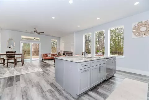 153 Johns Way Rd, Commerce, GA 30529 photo 9