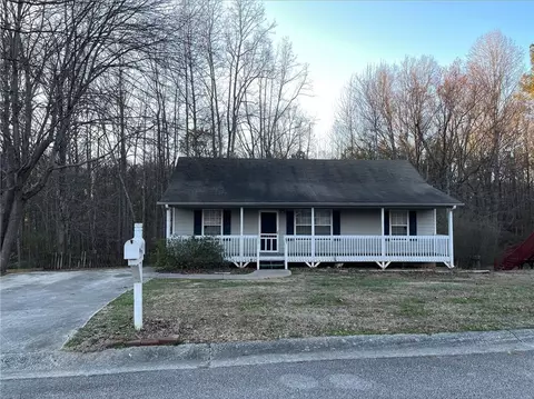 52 Pleasant Way, Temple, GA 30179