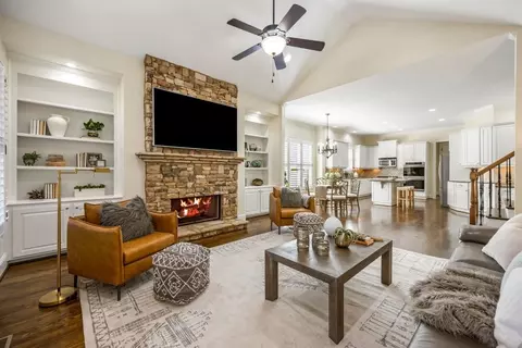 Living - 1734 Doonbeg Ct, Kennesaw, GA 30152 photo 6 of 8