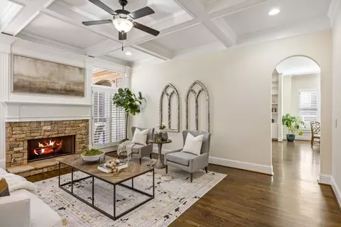 Living - 1734 Doonbeg Ct, Kennesaw, GA 30152 photo 2 of 8