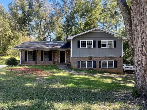 4045 Westview St, Douglasville, GA 30135