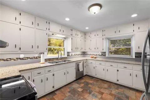 4100 Brown Rd, Tucker, GA 30084 photo 17
