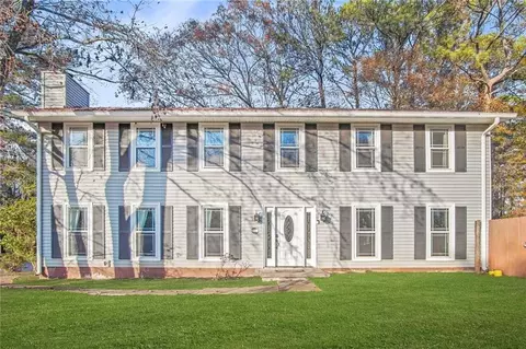 4704 Keighley Dr, Stone Mountain, GA 30083