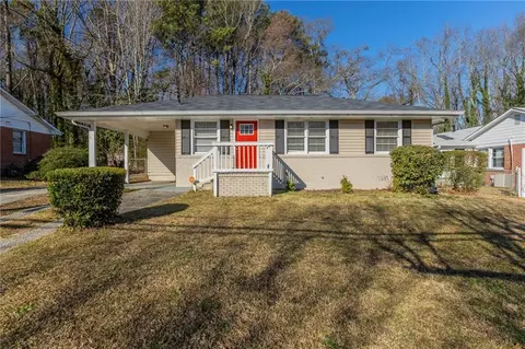 858 Commodore Dr NW, Atlanta, GA 30318