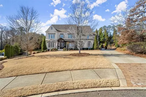 Exterior - 13902 Tree Loft Rd, Milton, GA 30004 photo 2 of 9