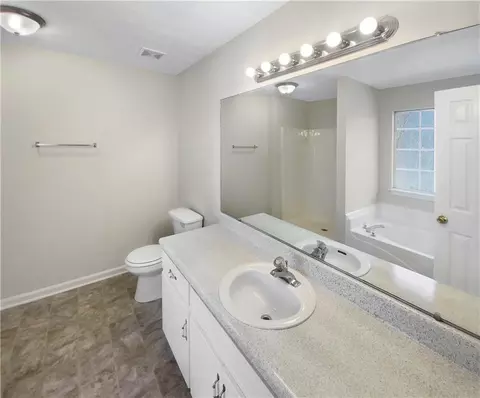 Bath - 405 Willow Shoals Dr, Covington, GA 30016 photo 1 of 3