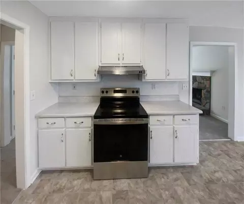 Entry Way - 405 Willow Shoals Dr, Covington, GA 30016 photo 1 of 1