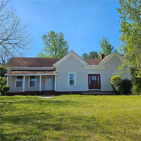 5810 Old Savannah Rd, Tennille, GA 31089