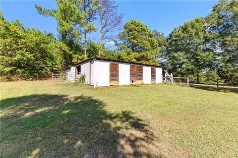 Exterior - 33 Wright Rd, Rockmart, GA 30153 photo 9 of 11