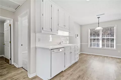 55 Vintage Dr, Covington, GA 30014 photo 11
