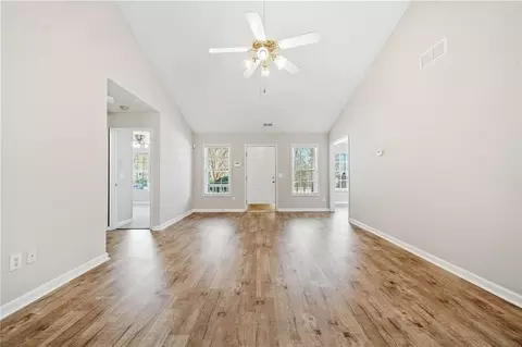 55 Vintage Dr, Covington, GA 30014 photo 4