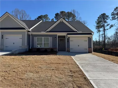 79 Silver Leaf Ln, Dawsonville, GA 30534