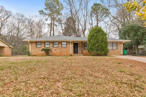 3783 Brookcrest Cir, Decatur, GA 30032