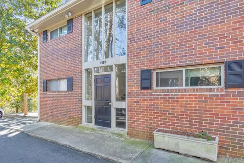 1135 Clairemont Ave #B, Decatur, GA 30030