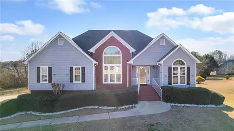 23 Green Apple Ct, Taylorsville, GA 30178