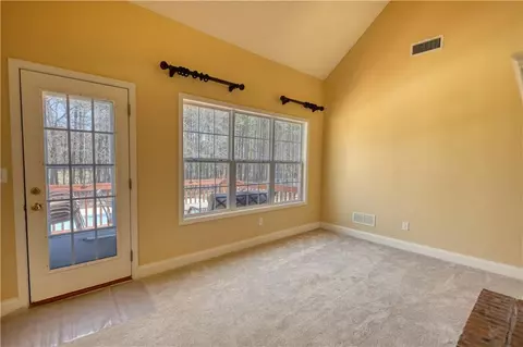 Living - 75 Horseshoe Dr, Covington, GA 30014 photo 14 of 20
