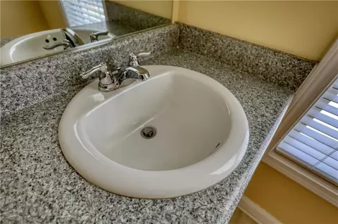 Bath - 75 Horseshoe Dr, Covington, GA 30014 photo 10 of 16