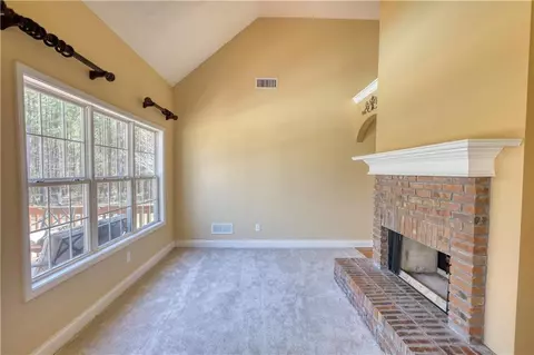 Living - 75 Horseshoe Dr, Covington, GA 30014 photo 13 of 20