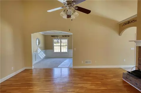 Living - 75 Horseshoe Dr, Covington, GA 30014 photo 6 of 20