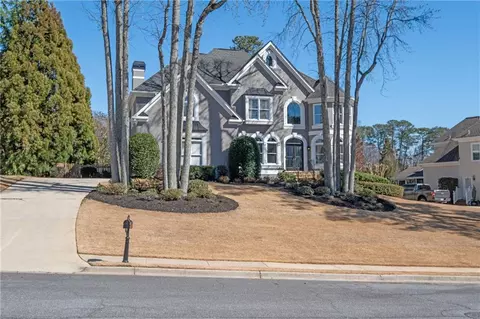 6305 Deerwoods Trl, Alpharetta, GA 30005