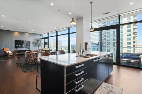 45 Ivan Allen Jr Blvd NW #1706, Atlanta, GA 30308