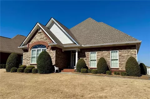 101 Sophie Ter SE, Calhoun, GA 30701