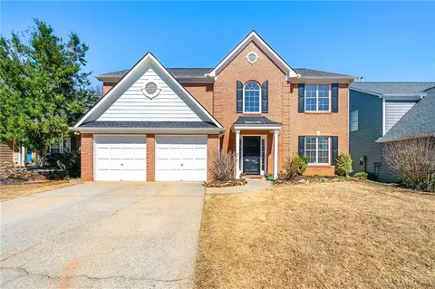 13060 Crabapple Lake Dr, Roswell, GA 30076
