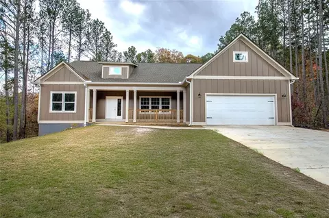 190 Rivers Edge Dr, Chatsworth, GA 30705