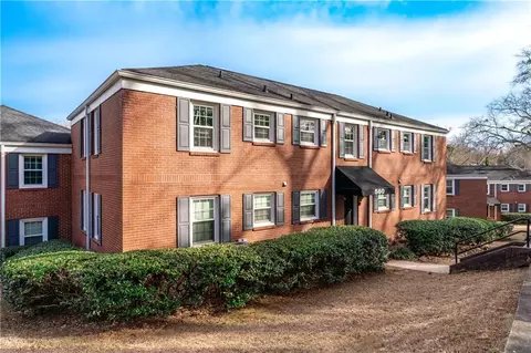 560 Goldsboro Rd NE #C, Atlanta, GA 30307