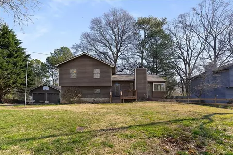 4223 Mountain Glen Trce, Snellville, GA 30039