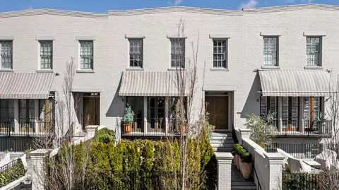 210 Calypso Cir, Atlanta, GA 30305